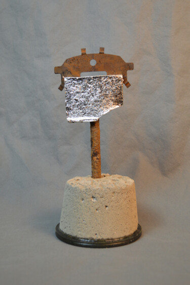 Skulptur mit dem Titel "Guerrier" von Stéphane Moulin, Original-Kunstwerk, Metalle