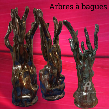 Sculpture titled "Arbre à bagues" by Moune Céramique, Original Artwork, Ceramics