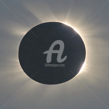 Arte digitale intitolato "Solar Eclipse Close…" da Mounir Khalfouf, Opera d'arte originale, Immagine generata dall'IA