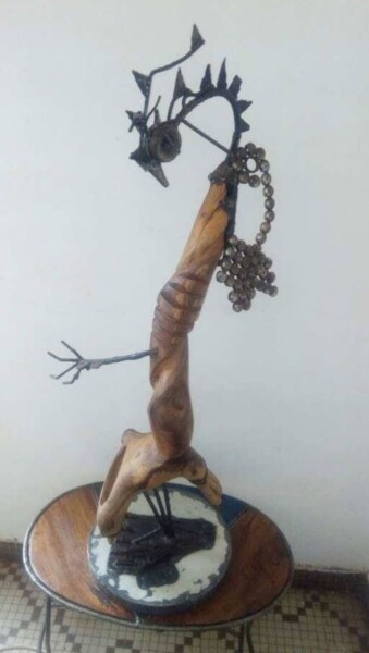 Sculpture intitulée "le-gratement-de-loi…" par Moussa Sawadogo, Œuvre d'art originale