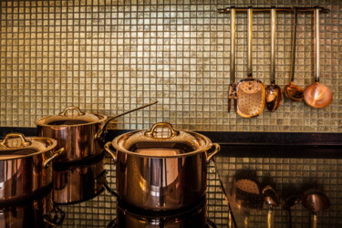 Фотография под названием "gold kitchen utensi…" - Mrivserg, Подлинное произведение искусства, Цифровая фотография