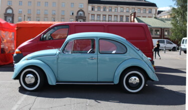 Fotografie getiteld "Volkswagen Beetle o…" door Mrivserg, Origineel Kunstwerk, Digitale fotografie
