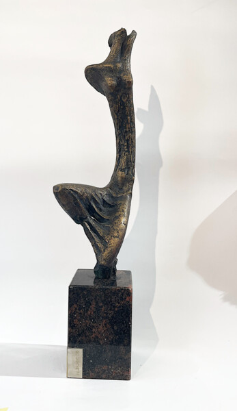 Sculpture titled "Love-Large size" by Muraz Martirosyan, Original Artwork, Bronze