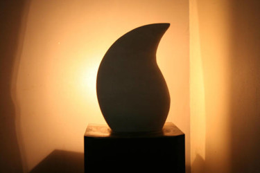 luminaire en pierre. Sculpture. Sculpture intitulée "luminaire en pierre…" par Muriel Cachoulet, Œuvre d'art originale,