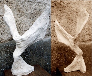 Sculpture intitulée "L'ange au sourire" par Myriam Bonneau, Œuvre d'art originale