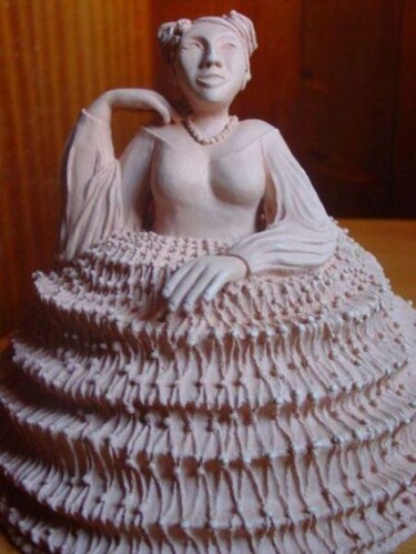 Sculpture intitulée "la cantatrice" par Myriam Ferrer, Œuvre d'art originale