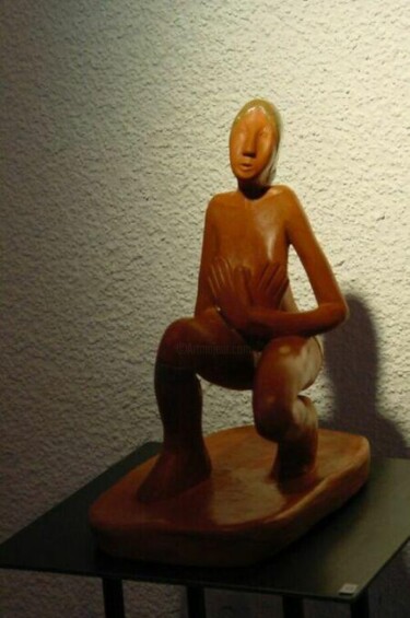 Sculpture intitulée "pudeur" par Myriam Ferrer, Œuvre d'art originale