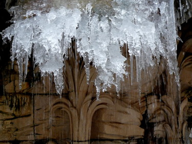 Photography titled "glace : stalactites…" by Myriam Wetzstein, Original Artwork, Non Manipulated Photography Mounted on Alum…