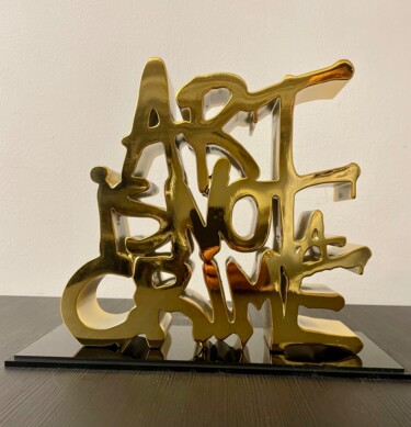 Skulptur mit dem Titel "ART IS NOT A CRIME…" von N Nathan, Original-Kunstwerk, Harz