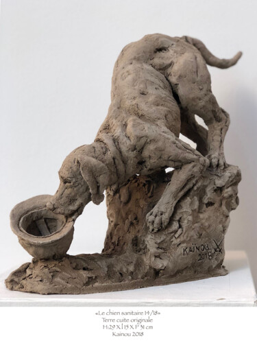 Sculpture titled "Le chien sanitaire" by Nacera Kaïnou, Original Artwork, Terra cotta