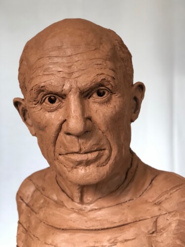 Sculpture titled "Pablo Picasso" by Nacera Kaïnou, Original Artwork, Terra cotta