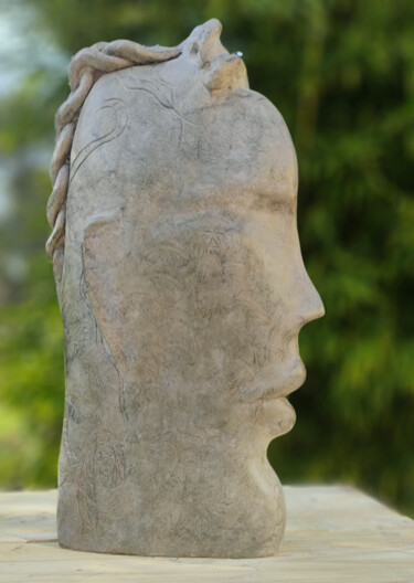 Skulptur mit dem Titel "Zumi" von Nad, Original-Kunstwerk, Terra cotta