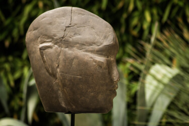 Escultura intitulada "Broken" por Nad, Obras de arte originais, Terracota