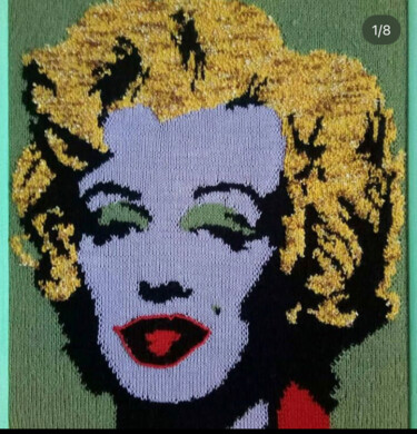 Textile Art titled "La turquoise Marylin" by Nadezhda Revtovich, Original Artwork, Thread Mounted on Wood Stretcher frame