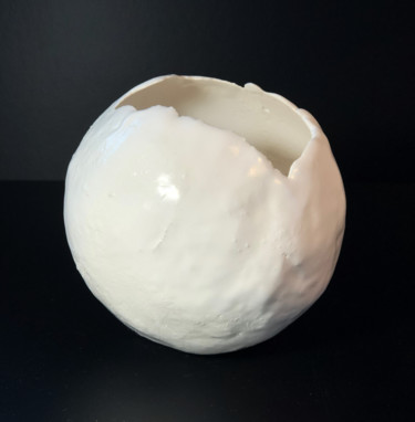 제목이 "White Lily Ceramic…"인 디자인 Nadia Ardis로, 원작, 테이블 아트