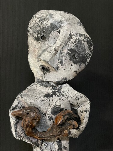 Escultura titulada "Berce-moi" por Nadine Vergues, Obra de arte original, Fibra textil