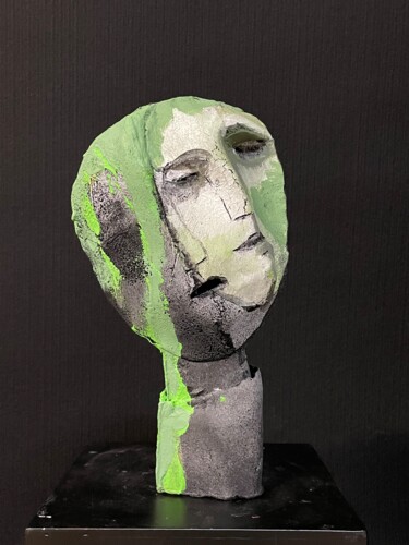 Skulptur mit dem Titel "Songe, j'étais ..." von Nadine Vergues, Original-Kunstwerk, Textilfaser