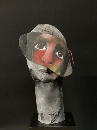 Sculpture intitulée "Masquée" par Nadine Vergues, Œuvre d'art originale, Fibre Textile