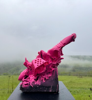 Sculpture intitulée "Arme rose" par Nadine Vergues, Œuvre d'art originale, Plastique