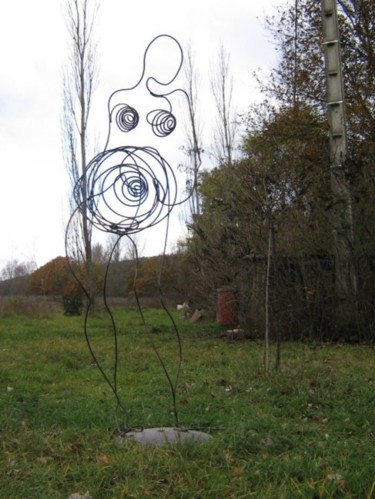 Скульптура под названием ""maternité 1"" - Nadine Trescartes (fildefériste), Подлинное произведение искусства, Металлы