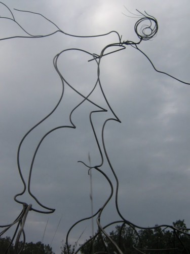 Sculpture titled ""la migrante" sculp…" by Nadine Trescartes (fildefériste), Original Artwork, Metals