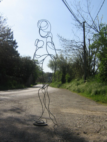 Sculpture titled "maternité 2" by Nadine Trescartes (fildefériste), Original Artwork, Metals