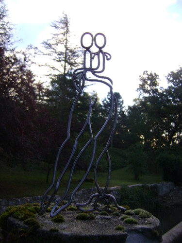 Sculpture titled "couple de danseurs" by Nadine Trescartes (fildefériste), Original Artwork, Metals