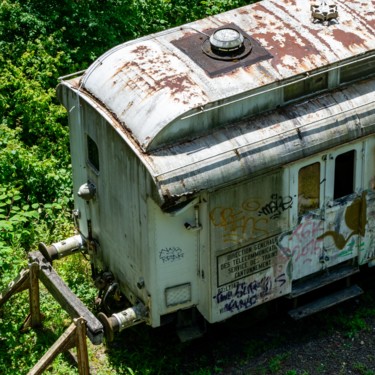 OBSOLESCENCE 013 - Wagon abandonné Photographie intitulée "OBSOLESCENCE 013 -…" par Naep, Œuvre d'art originale, Photographie numérique