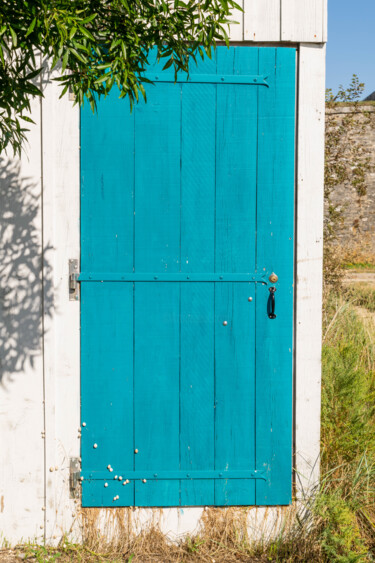 Photography titled "DOORS 052 - Bleu ca…" by Naep, Original Artwork, Non Manipulated Photography