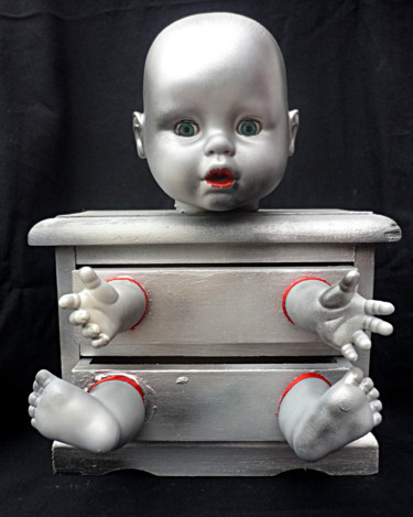 Sculpture titled "Bébé à tiroirs" by Nancy Cardinal, Original Artwork, Mixed Media