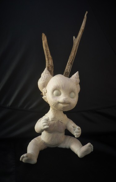 Sculptuur getiteld "Petit faune" door Nancy Cardinal, Origineel Kunstwerk, Plastic
