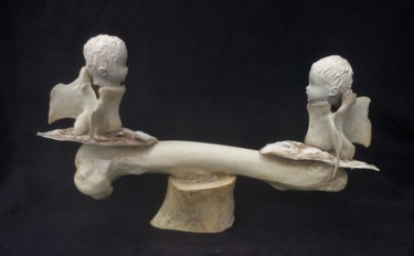 Skulptur mit dem Titel "Balance" von Nancy Cardinal, Original-Kunstwerk, Gemischte Medien