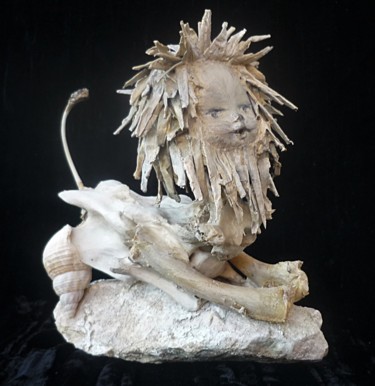 Sculpture titled "Lion" by Nancy Cardinal, Original Artwork, Mixed Media