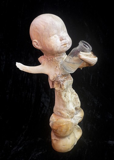 Sculpture titled "Verseau" by Nancy Cardinal, Original Artwork, Bone