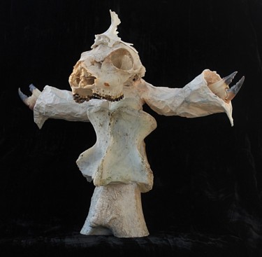 Skulptur mit dem Titel "Le prédicateur" von Nancy Cardinal, Original-Kunstwerk, Knochen