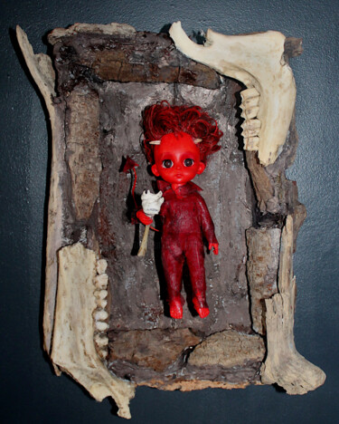 Скульптура под названием "Petit diablotin" - Nancy Cardinal, Подлинное произведение искусства, Дерево