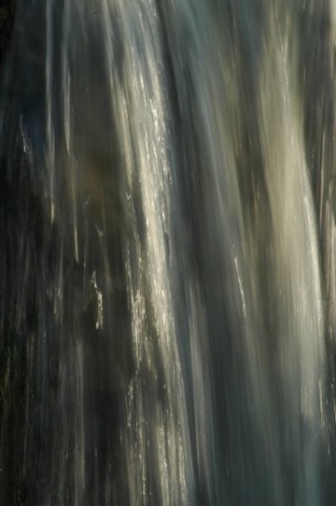 Photographie intitulée "cascade 2" par G.Nan, Œuvre d'art originale