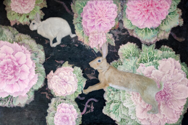 Картина под названием "Over a field of flo…" - Natalie Levkovska, Подлинное произведение искусства, Масло Установлен на Дере…