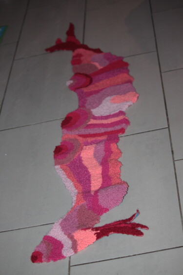 Textile Art με τίτλο "Carpet Worm pink.Pa…" από Natasha Korets, Αυθεντικά έργα τέχνης, Υφαντικές ίνες