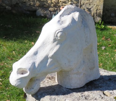 Sculpture titled "D’ après tête de ch…" by Nathalie De Courrèges, Original Artwork, Plaster