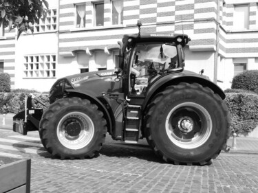 Fotografie getiteld "le tracteur" door Nathy ... (Nathy), Origineel Kunstwerk, Gemanipuleerde fotografie