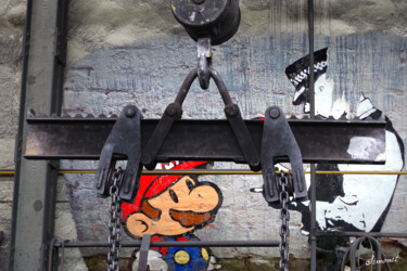 Digitale Kunst mit dem Titel "Mario dans un entre…" von Nathalie Simonet, Original-Kunstwerk, Fotomontage
