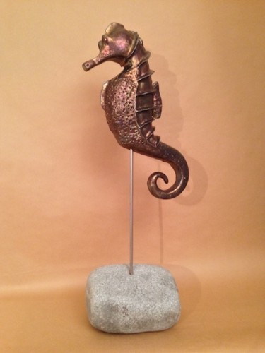 Escultura intitulada ""Hippocampe"" por Nathalie Le Guillou, Obras de arte originais, Terracota