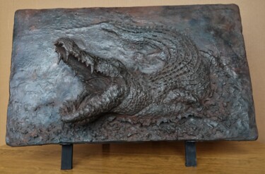 Skulptur mit dem Titel "les dents du fleuve…" von Naty'Milau-Hg, Original-Kunstwerk, Terra cotta
