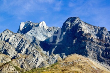 Photographie intitulée "Les Alpes entre la…" par Véronique Lestoquoy (neko92vl), Œuvre d'art originale, Photographie numériq…