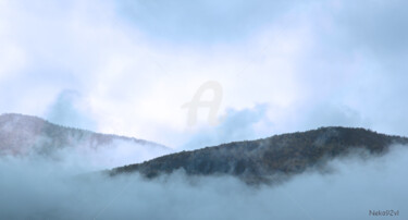 Fotografia intitolato "Photographie nuages…" da Véronique Lestoquoy (neko92vl), Opera d'arte originale, Fotografia digitale