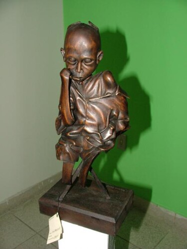 Escultura intitulada "tens fome de quê?" por Nelson Moratto, Obras de arte originais, Madeira