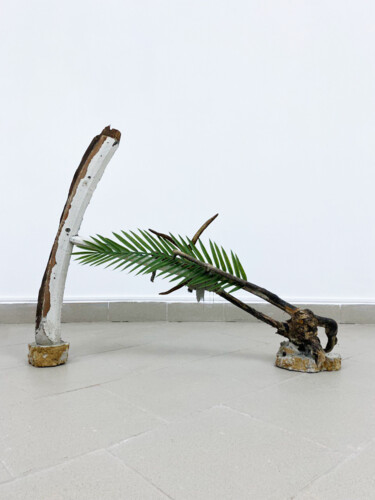 Sculpture intitulée "Untitled2, "Apocaly…" par Sasha Nesterkina, Œuvre d'art originale, Bois