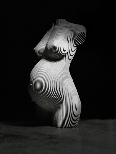 Escultura titulada "Buste de femme ence…" por Neven, Obra de arte original, Madera