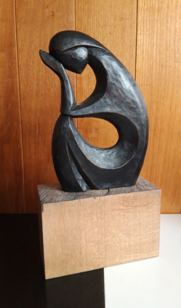 Sculpture titled "La prière" by Nicolae Teisanu, Original Artwork, Wood
